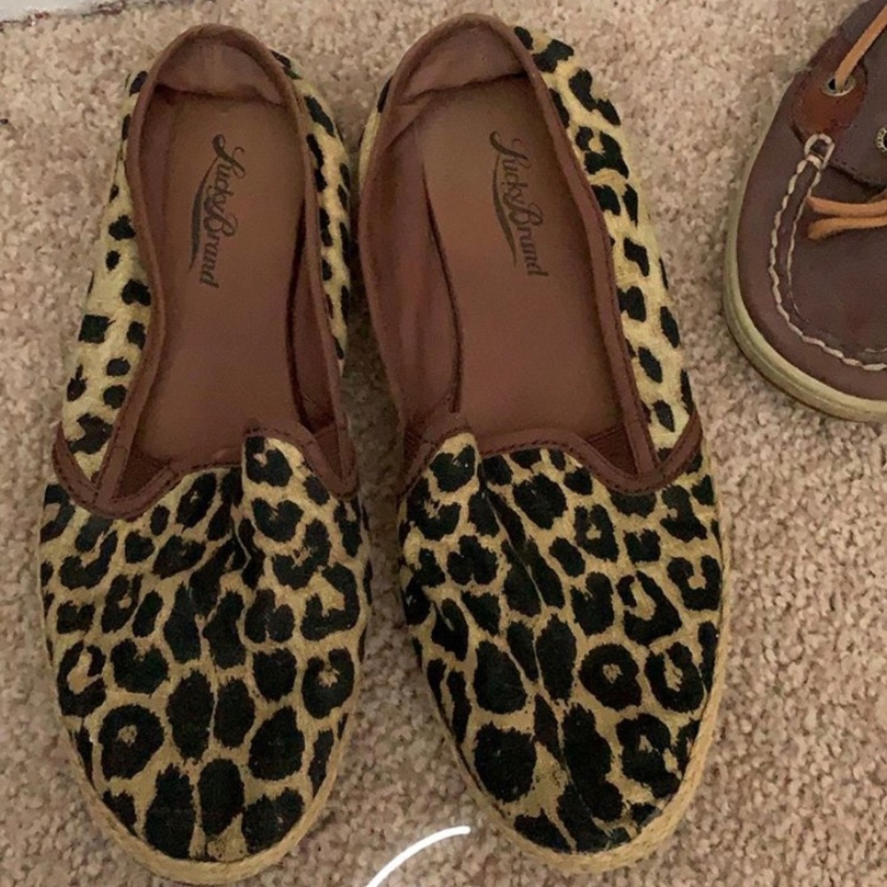 Lucky brand flats